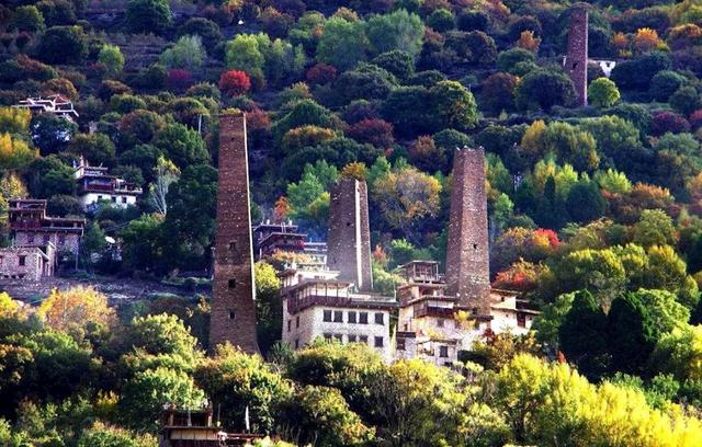 蓉是哪个省的简称，成都属于哪个省（四川21个市州未来最高建筑——由超级大城市成都489米地标塔引领）