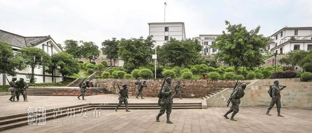 泸州周边有什么好玩的旅游景点，泸州周边有什么好玩的旅游景点吗（值得每一个泸州人去看看）