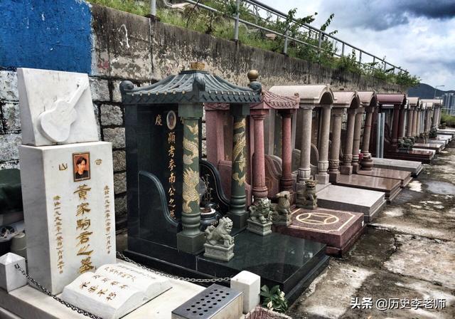 黄家驹怎么去墓地，香港黄家驹墓地：葬礼规模空前