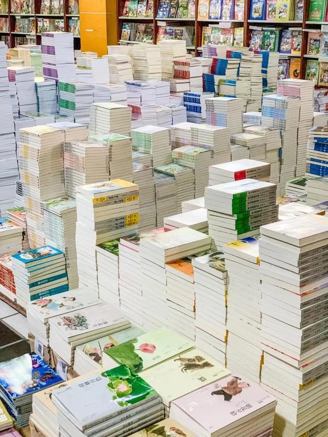 广州精品批发市场,广州饰品批发市场在哪里(这几个宝藏批发市场比景点还好逛) 广州精品批发市场,广州饰品批发市场在哪里(这几个宝藏批发市场比景点还好逛)