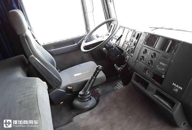 f2000突击步枪，fnf2000突击步枪（配V10发动机的曼恩F2000卡车）