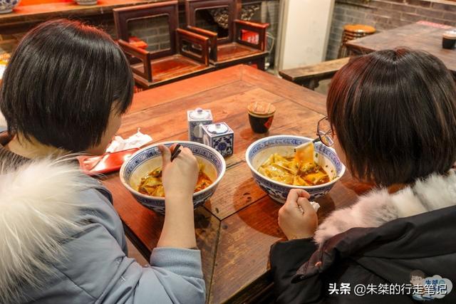 biangbiang面怎么打字出来，biangbiang面怎么打字（而是因为它的名字难写难读）