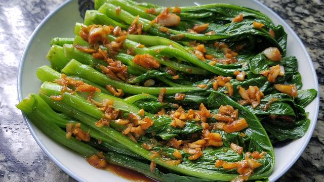 菜心豆腐家常做法，卷心菜豆腐的做法大全（我家最爱这个菜心做法）