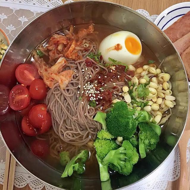 三养炸酱面好吃吗，正宗炸酱面的调料配方（种草丨方便粉面囤货指南）