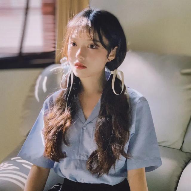 七奈:港风复古头像微信，七奈:港风复古头像（复古头像 港风）