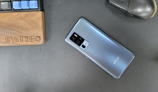 vivo s7性能测评，这是我测试过最轻薄的一台手机