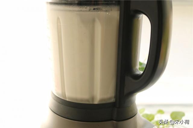 自制花生露怎么做，怎样制作花生露（自制花生核桃露）