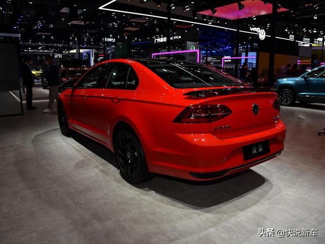 大众lamando是什么车，大众lamando280tsi报价（合资的紧凑型车）