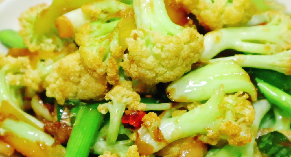 圖片[5]-【干鍋花菜】做法步驟圖 教你這樣做 花菜清脆爽口不變色-起舞食譜網(wǎng)