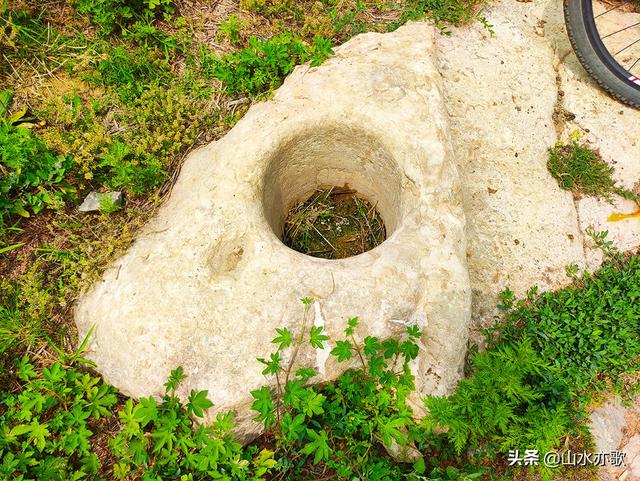 秦皇古道在哪呢，秦皇古道的简介（一座因唐僧晾经而得名的山岭）