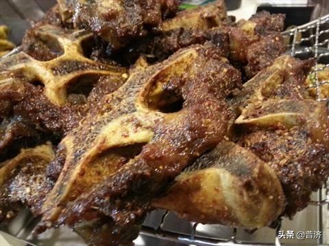 牛蝎子是什么部位，牛蝎子为什么便宜（十几元的牛蝎子做出百元牛肉品质）