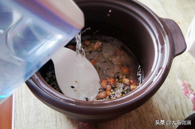 荞麦仁怎么熬粥，荞麦米的最佳吃法（顺滑如油软糯香甜）