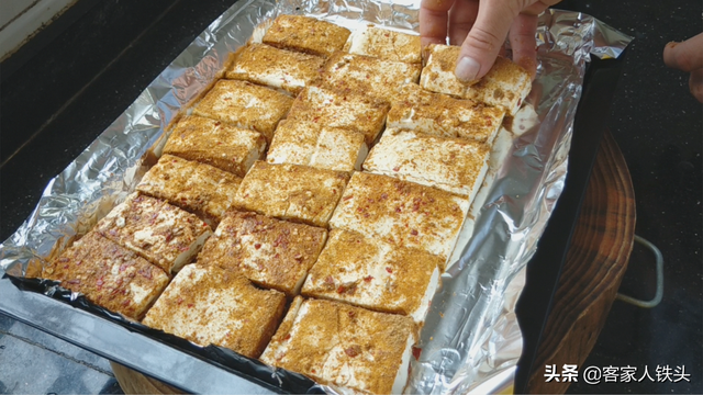 家常麻辣豆腐怎么做，家常麻辣豆腐怎么做好吃（试试一道家常香辣豆腐做法）