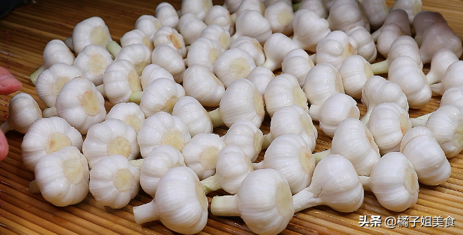 圖片[3]-【腌大蒜】做法步驟圖 天天都吃不膩 比吃肉還過癮-起舞食譜網(wǎng)