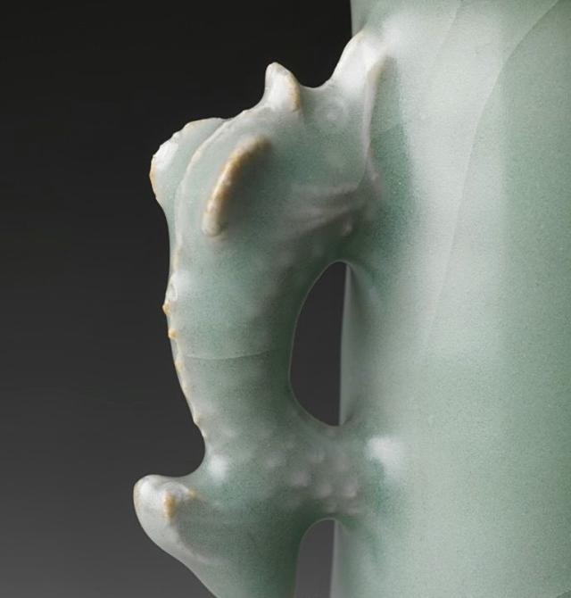 哥窑和弟窑有什么区别，青瓷哥窑好还是弟窑好（瓷器鉴定真知堂）