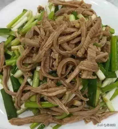 苦肠是什么做的，舌尖上的年味贞波苦肠