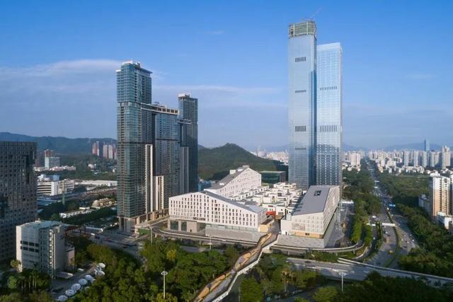 深圳十大高楼排名，世界第一高楼2400米（于2020年竣工的全球十大摩天楼）