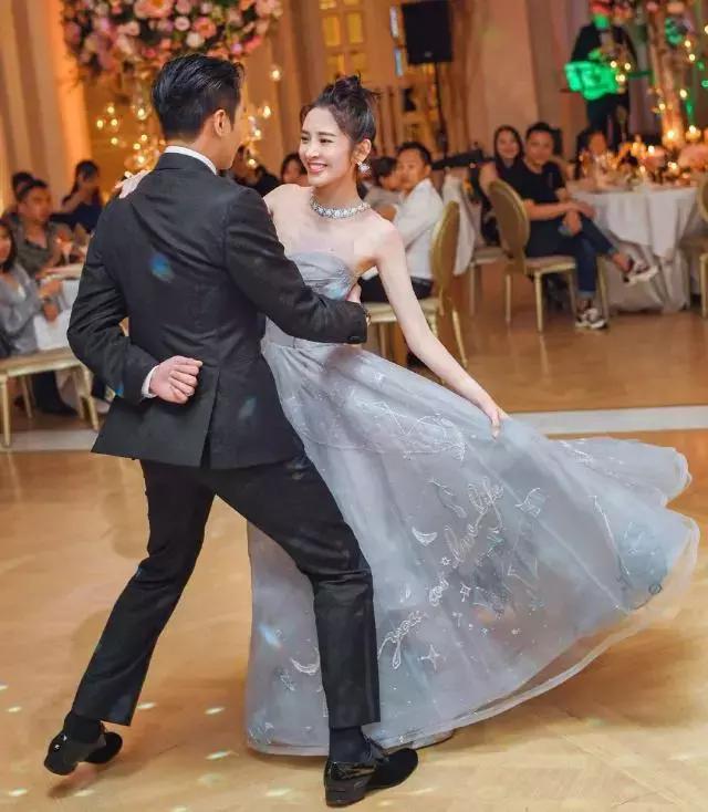 纯西式婚礼流程，纯西式婚礼如何进行（关于西式婚礼不得不知道的超全流程）