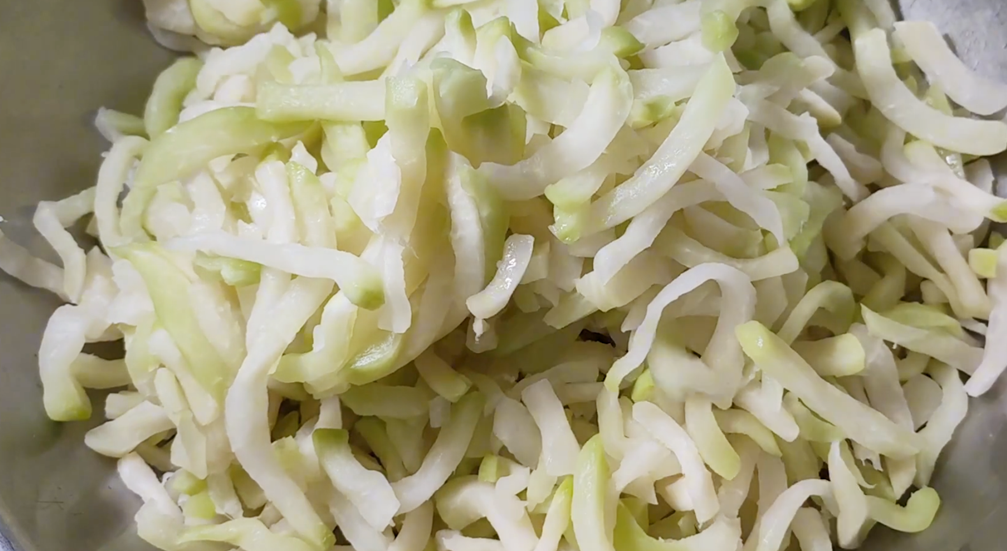 圖片[4]-【腌苤藍】做法步驟圖 易長久存放 香辣爽脆又下飯-起舞食譜網