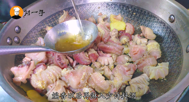 牛鞭和什么一起炖最好，牛鞭可以和什么一起炖（牛鞭牛蛋鸡肾三样一起炖）