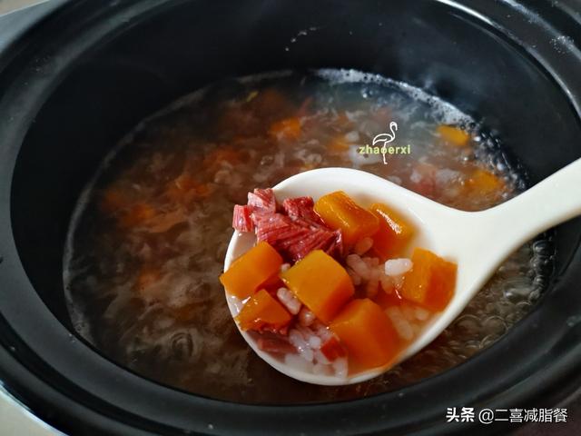 一日清肠断食吃什么，每周一日断食减肥法（营养师一日三餐轻断食食谱）