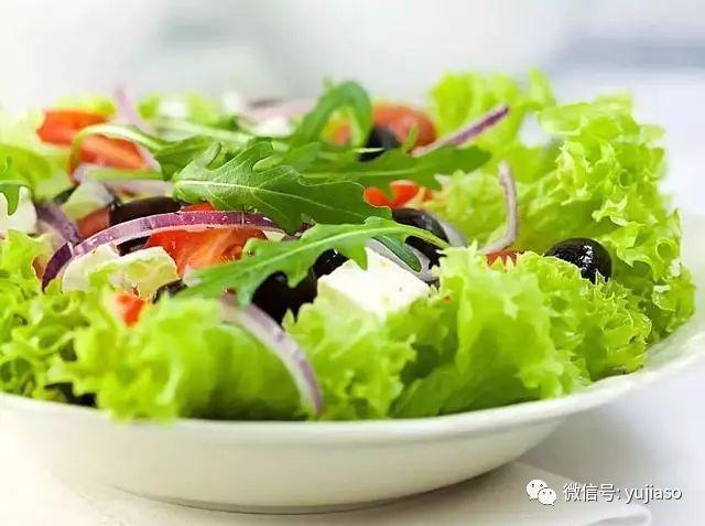 一分钟搞定的减肥早餐，能让你工作日多睡20分钟