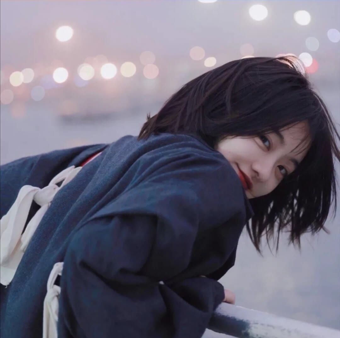 陈亦然:ins优质女头.爱和梦想都要闪闪发光，微信头像，陈亦然:ins优质女头.爱和梦想都要闪闪发光（一定要站在你所热爱的世界里闪闪发光）