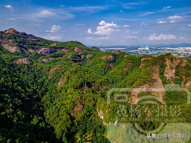 什么叫丹霞地貌，什么叫丹霞地貌（广东丹霞地貌由九个山峰组成）