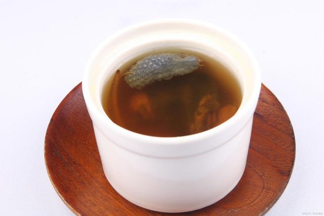 冬季养生——枸杞红枣乌鸡汤，乌鸡枸杞子红枣汤（红枣枸杞乌鸡汤：滋肺补肾）