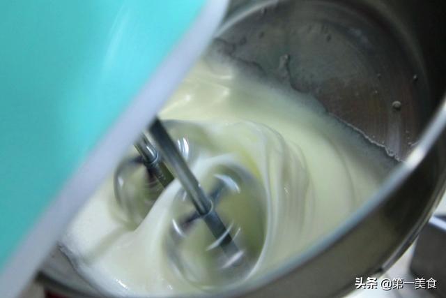 简单易学的饼干做法，超简单的饼干做法（食材就三种、口口香又酥）