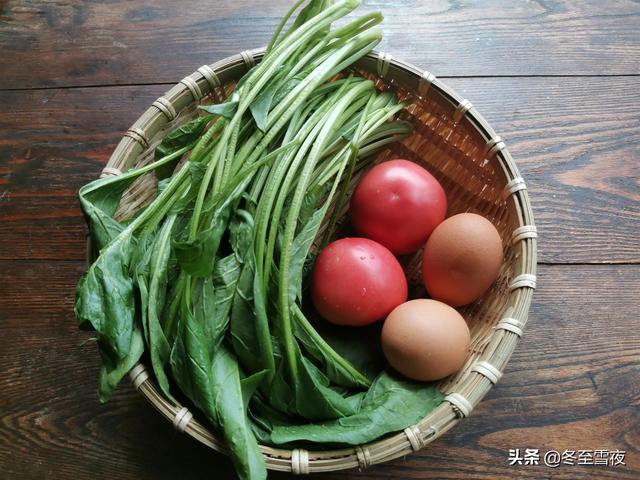 菠菜鸡蛋汤的家常做法，紫菜蛋花汤怎样做（做家常菠菜鸡蛋汤）