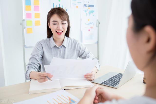 吸引人的自我介绍，简短吸引人的自我介绍（如何自我介绍才能让人印象深刻）