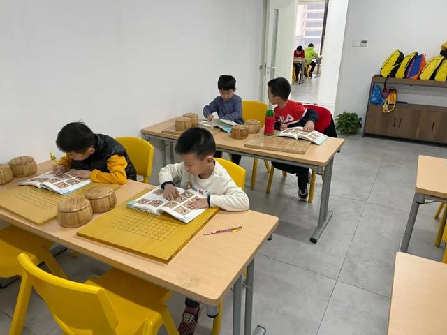 快速学围棋的方法，如何快速学会下围棋（学围棋想涨棋？一定要学会这些）