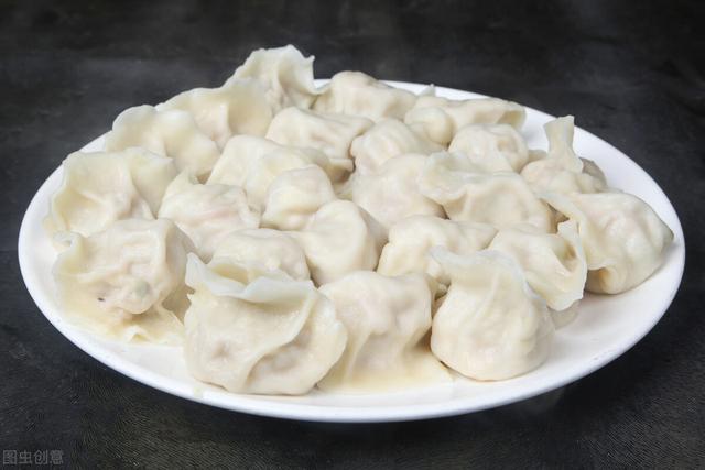 茄子怎么做水饺馅好吃，多加2样食材