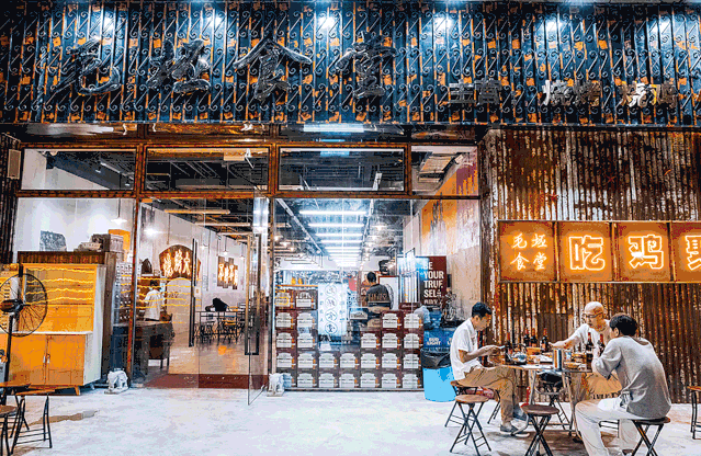 请问深圳哪里有非常好吃的烧鸡，深圳哪里的鸡煲好吃（2个月连开3家店）