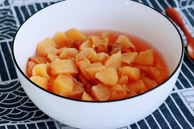 如何熬制苹果山楂红枣汤，苹果山楂红枣汤怎么做（酸甜可口助消化）