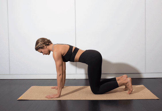 十个最简单的瑜伽动作瘦肚子，5个简单减肚子瑜伽动作（练瑜伽，小腹凸出难看减不掉）