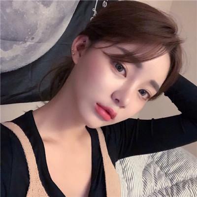 真人高冷女头，喜欢的拿走吖，微信头像，真人高冷女头，喜欢的拿走吖（最新微信女生头像高冷超拽有范）