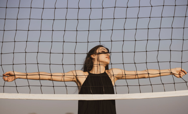 蹬自行车动作最能减哪个部位，骑自行车减肥瘦哪里（提臀瘦腿的空中蹬车训练）