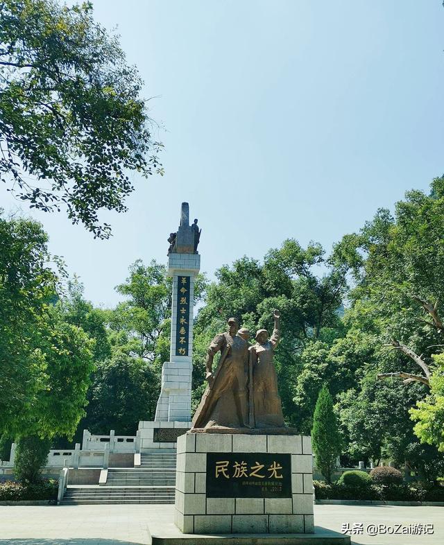 广西阳朔旅游景点，阳朔旅游十大必玩景点（到广西阳朔旅游不能错过这10大景点）
