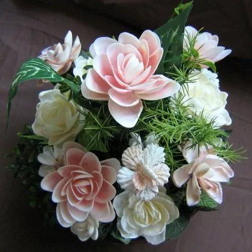 海边漂亮贝壳,海边有各种各样的贝壳(做出的手工花非常好看图片)