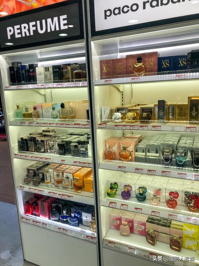 斯里兰卡到底说什么语言，斯里兰卡说什么语言（入境斯里兰卡机场实拍）