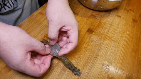 虾蘸料怎么调好吃，水煮虾蘸料怎么调好吃（清蒸大虾的蘸料怎么做）