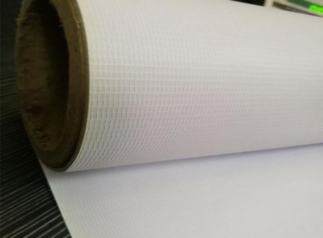 喷绘布多少钱一平方，喷绘布价格（530喷绘布是什么样的布）