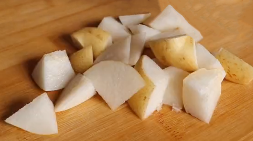 圖片[4]-【甘蔗雪梨糖水】做法步驟圖 清甜多汁 大人孩子常喝喉嚨舒服-起舞食譜網(wǎng)