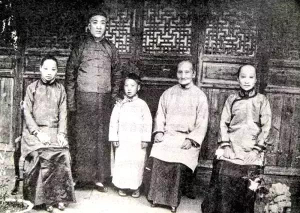 鲁迅的祖父为何入狱，鲁迅先生的祖父在什么时候入狱的（还有那些不为人知的往事）