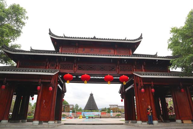 侗族的民族特色是什么，侗族的传统文化特色（认识柳州百里侗乡三江县）