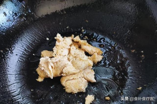 爆炒鱼籽的鱼籽，鱼籽做法（孩子应该经常食用）