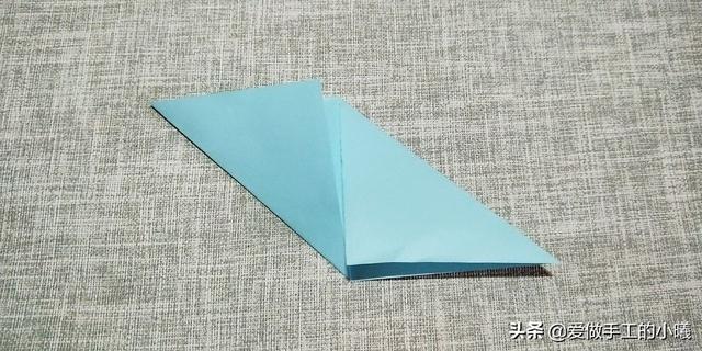 纸蝴蝶折叠步骤及方法，如何叠出漂亮的蝴蝶呢，纸蝴蝶折叠步骤及方法（八步就能完成的小蝴蝶折纸）