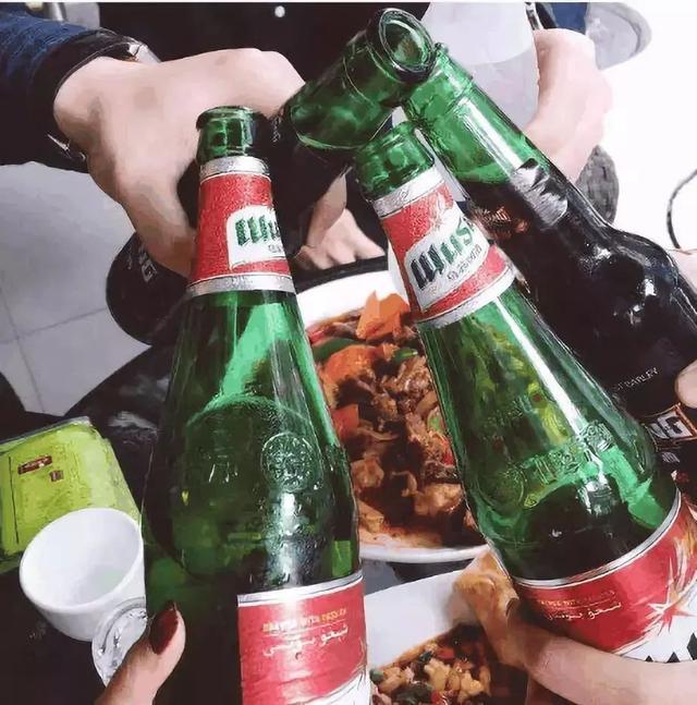 红乌苏啤酒多少度，新疆红乌苏多少度（新疆有一种啤酒号称“夺命大乌苏”）